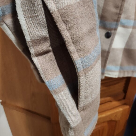 HFX Flannel Shirt Jacket Women's XL Plaid Brown Neutral Relaxed Fit Warm Shell - Picture 4 of 11